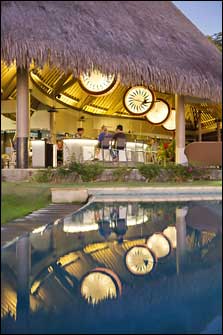tahiti_Bar at Pearl Beach